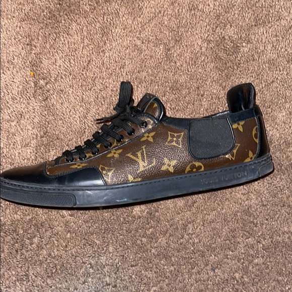 Louis Vuitton shoes - Picture 3 of 3